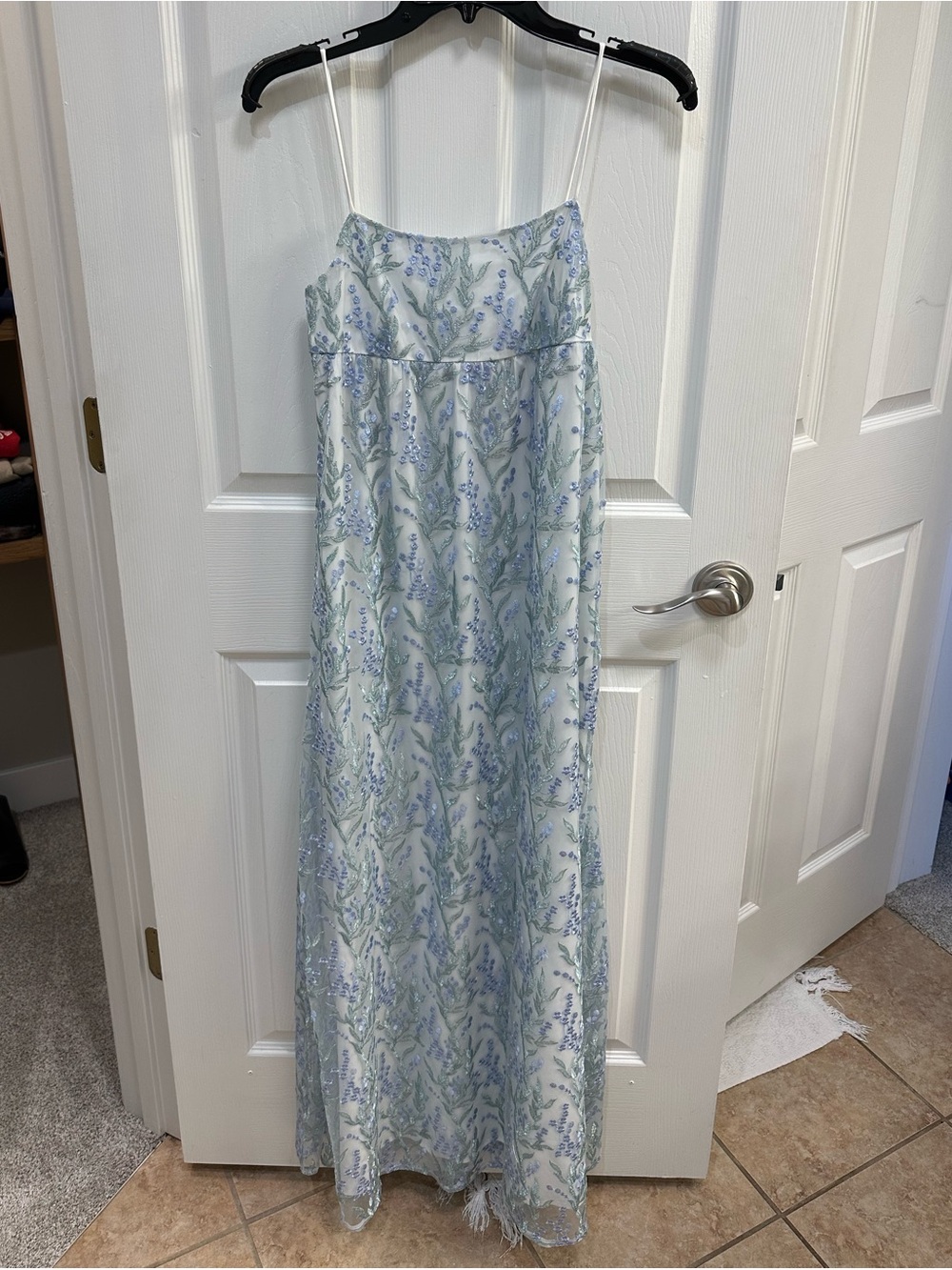 Floral Lace Maxi Dress - Light Blue & White
